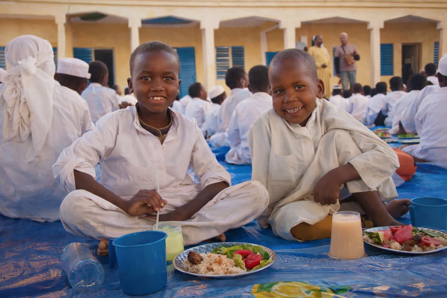 Afrika Yetimhane İftarı 25 Kişi (Videolu)